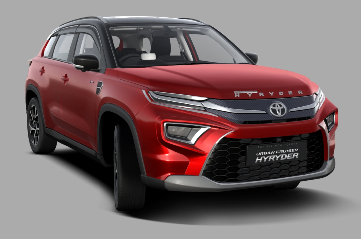 Toyota Hyryder Prestige Pack front