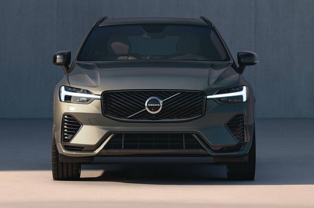 2025 Volvo XC60 India launch details front 2025 Volvo XC60 India launch details front