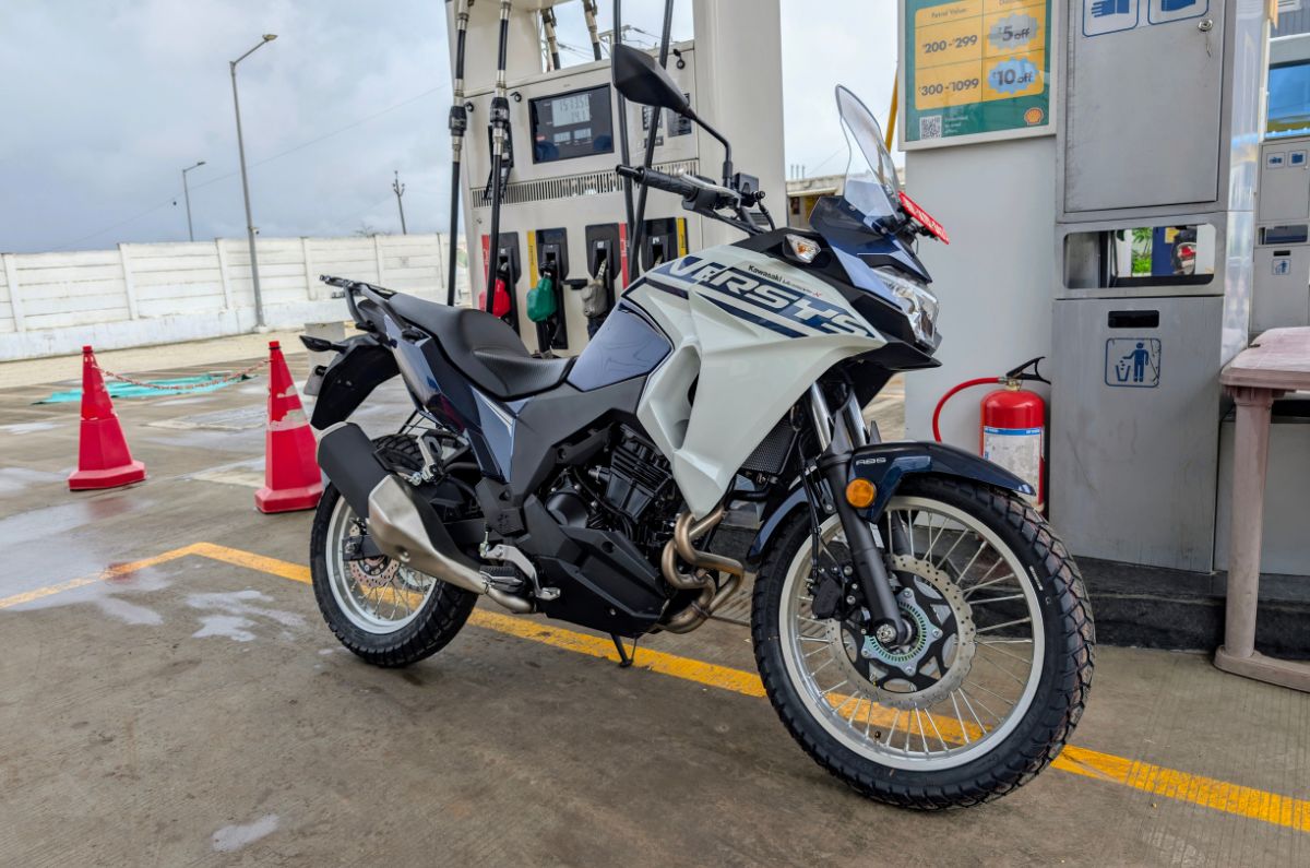 Kawasaki Versys-X 300 fuel economy tested, explained