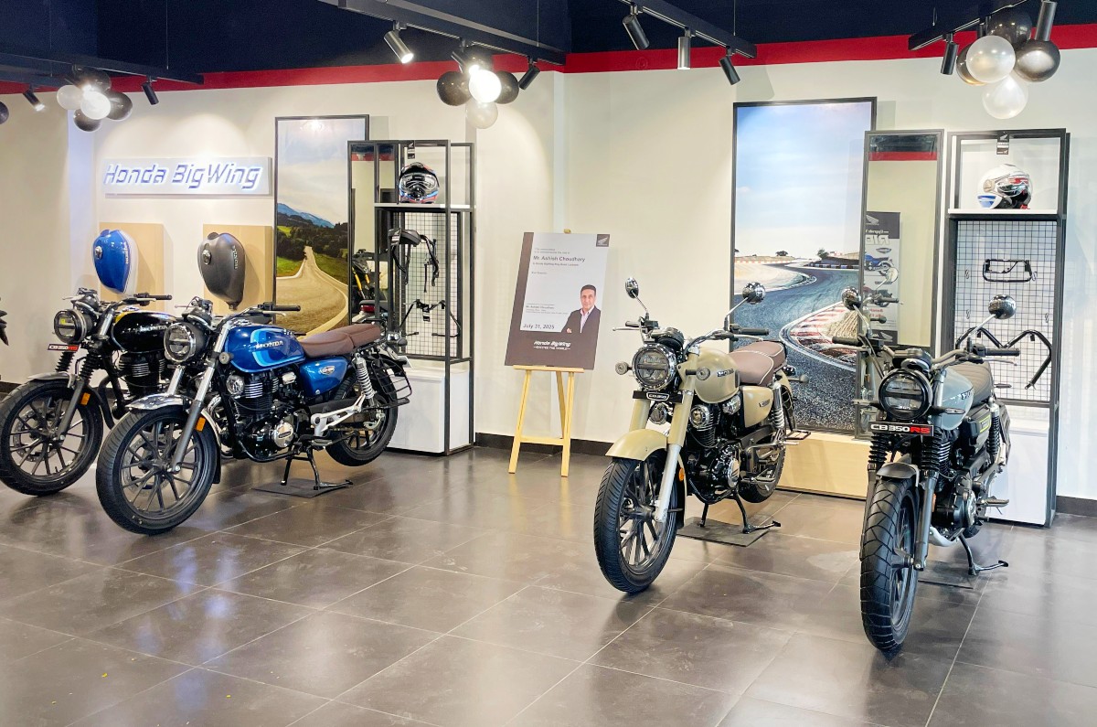 Honda CB350 models showroom image