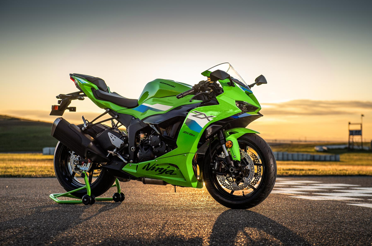 2026 Kawasaki ZX-6R launched in India at Rs 11.69 lakh