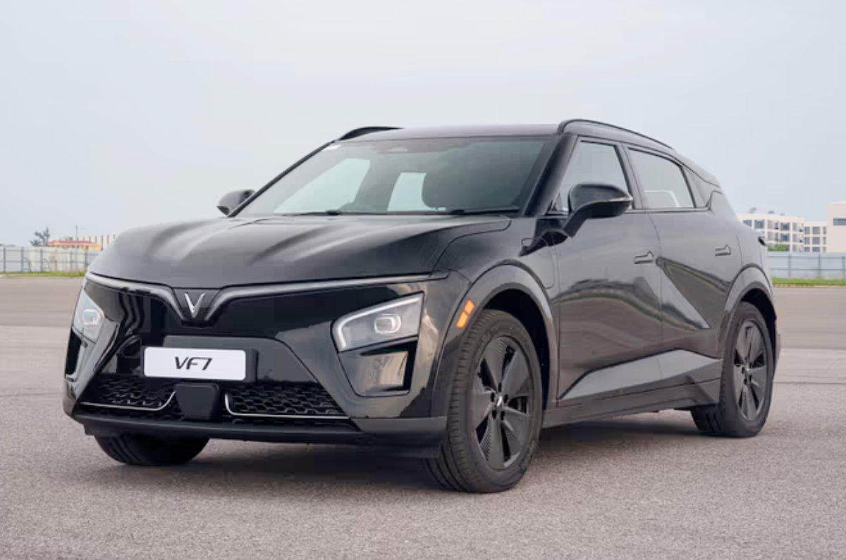 Vinfast VF7 exterior