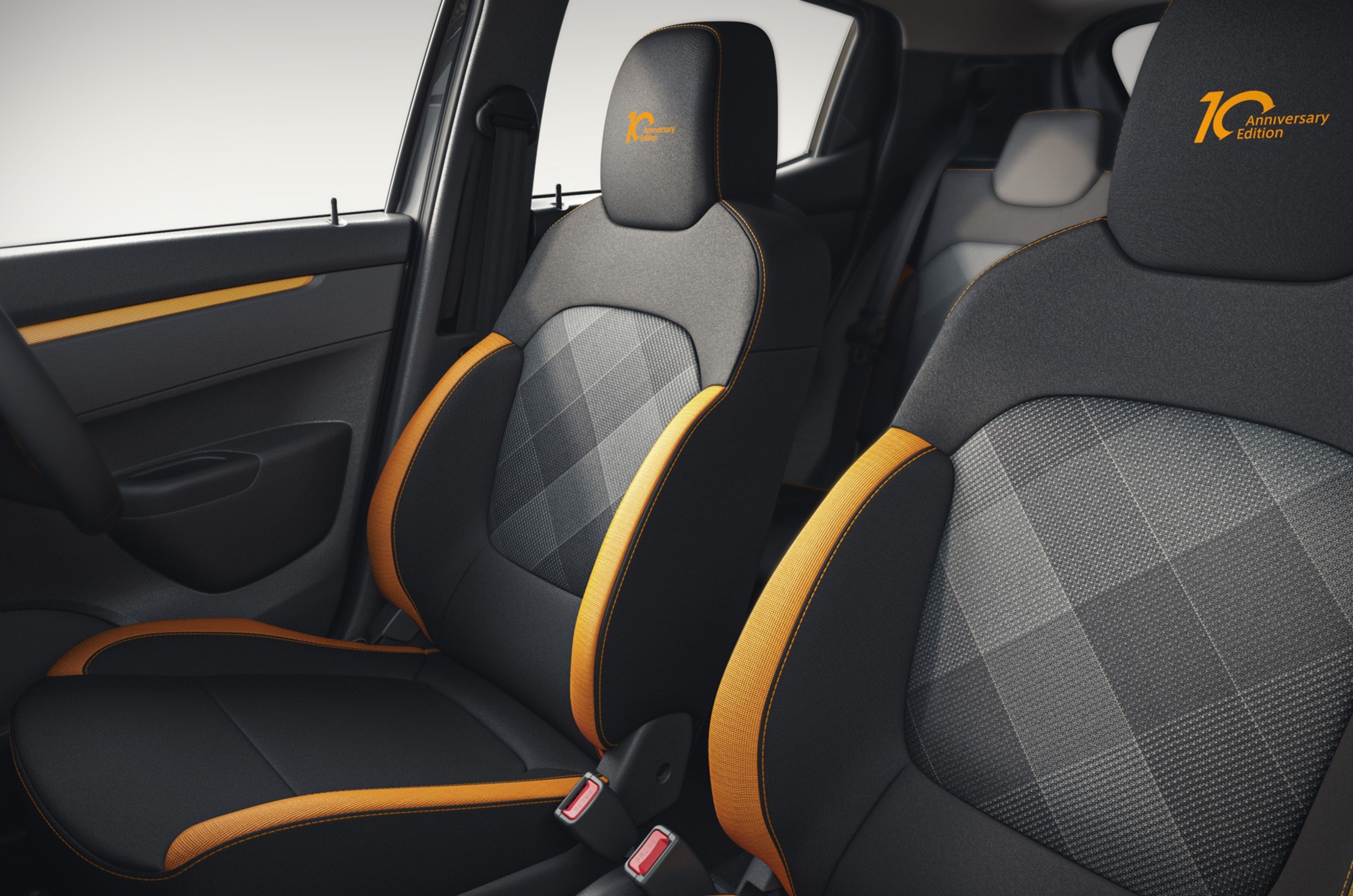 Renault Kwid 10th Anniversary Edition interior 