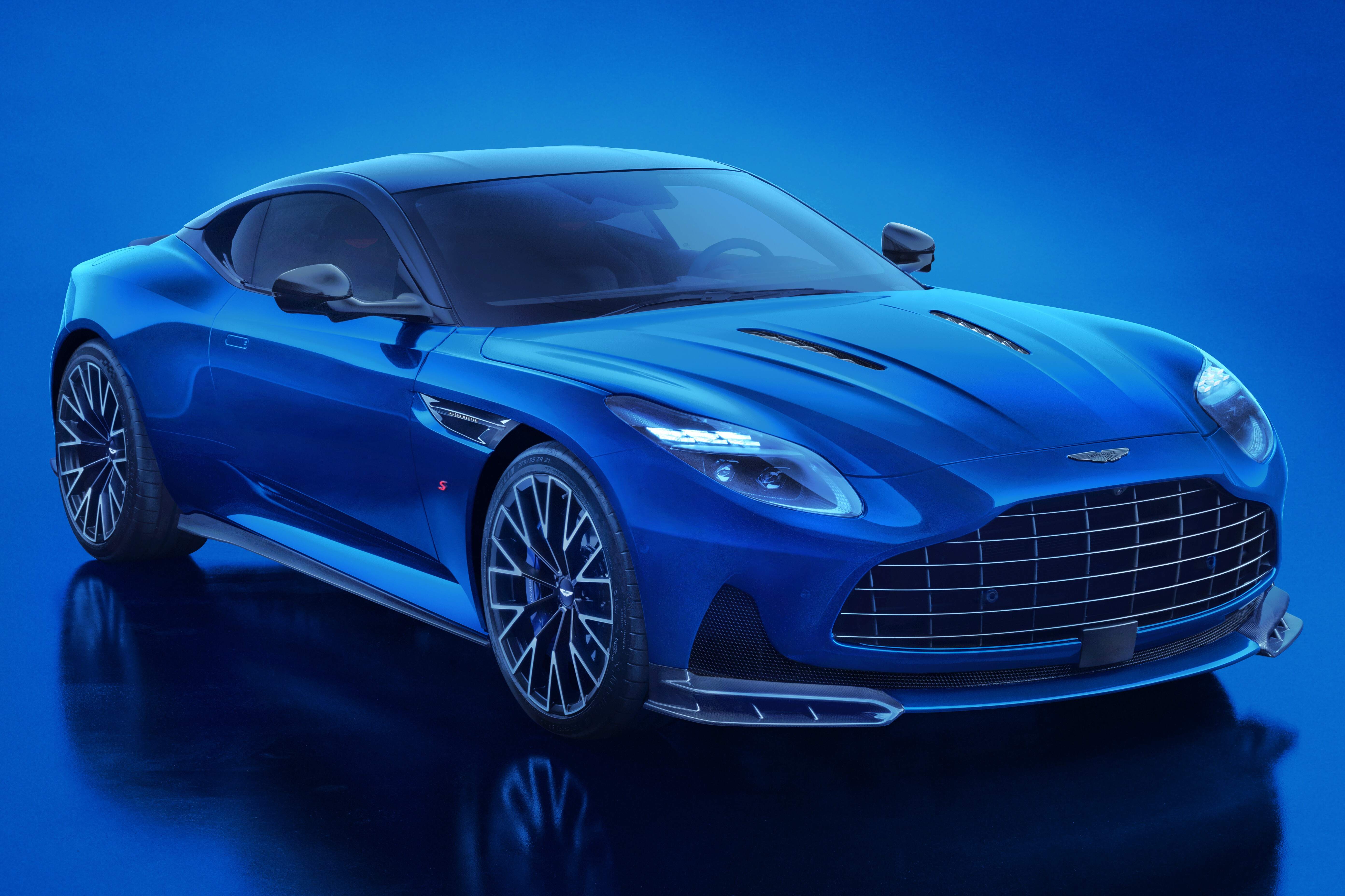 Aston Martin DB12 S revealed as 700hp range topping version