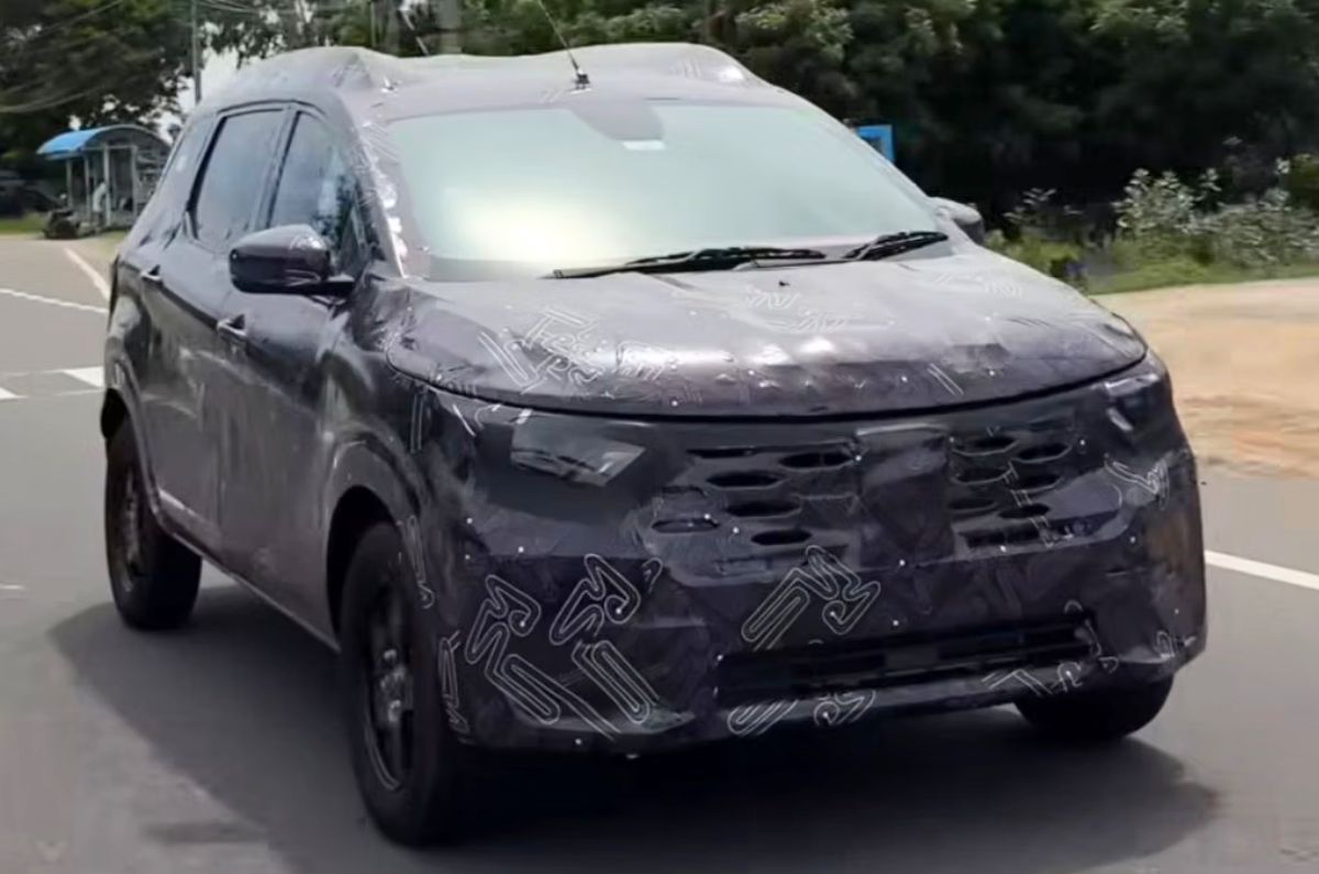 Upcoming Nissan MPV spied testing in India for the first time 