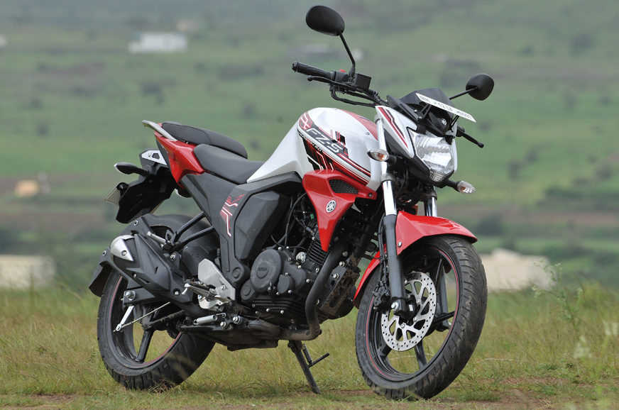 Honda Hornet 160R or Yamaha FZ Version 2.0 - Feature ...