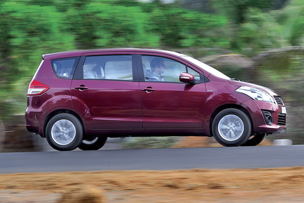Maruti Ertiga Green (CNG) has no temperature guage