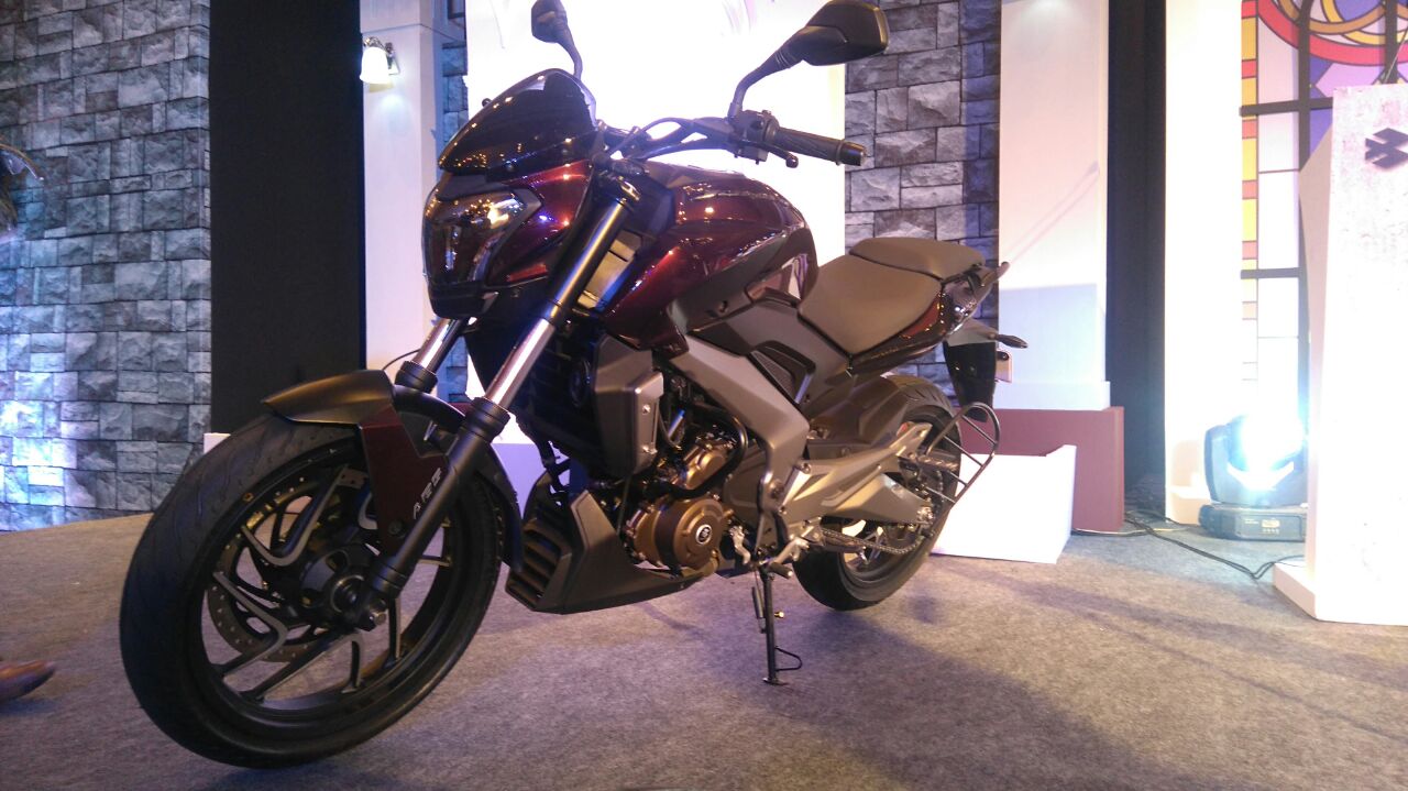 2017 Bajaj Dominar 400 image gallery - Bike Gallery - Bikes 350cc-500cc ...