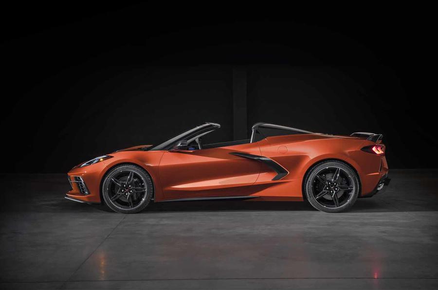 New Chevrolet Corvette C8 Stingray Convertible hard-top image gallery ...