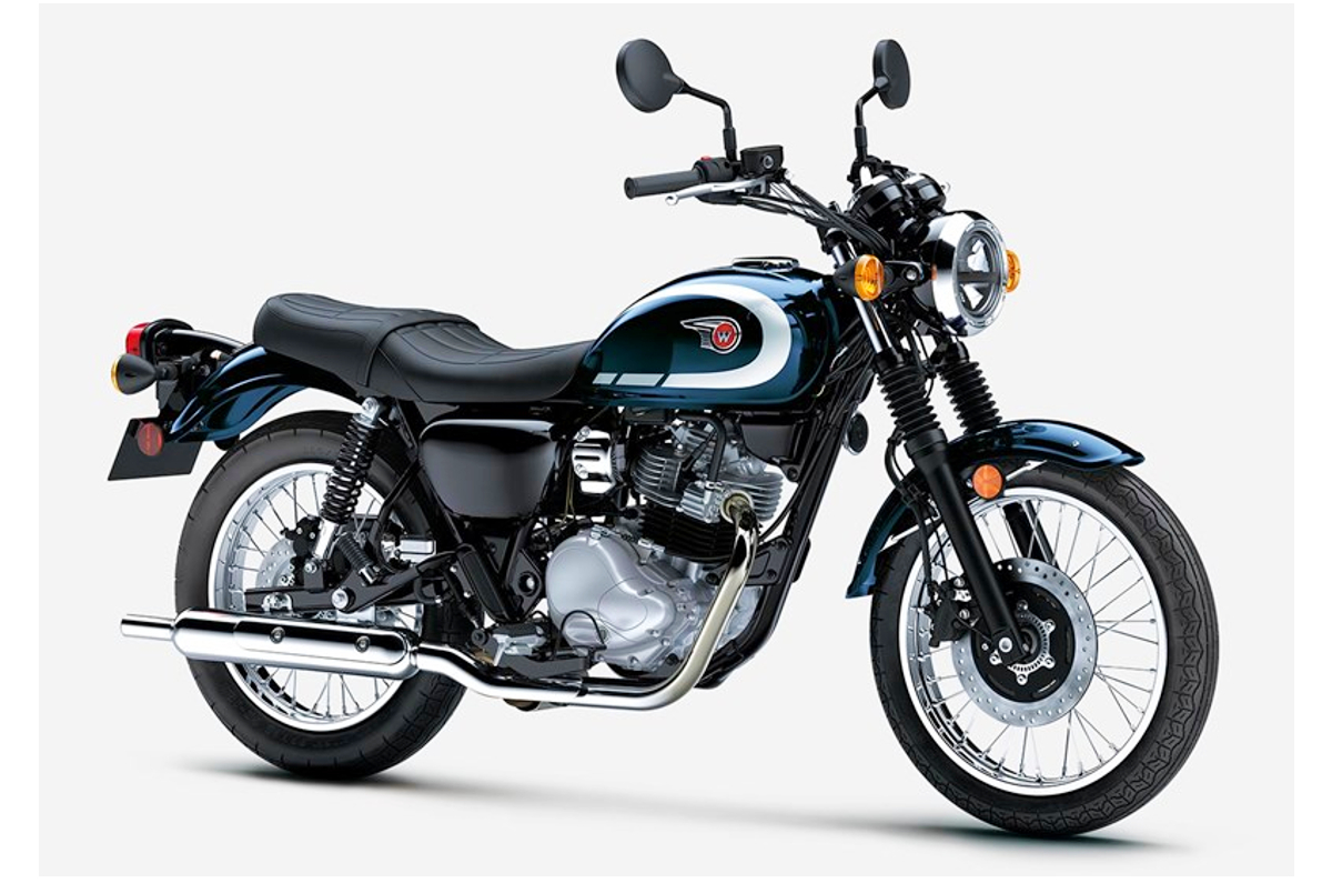 Kawasaki W230 is a small retro bike that uses the same engine as the KLX 230 S dualsport.