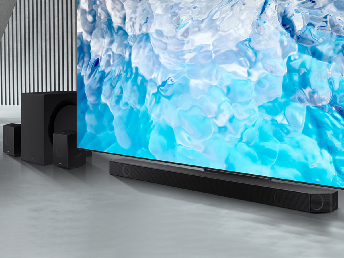 Samsung’s Soundbar lineup features a builtin wireless Samsung TVto