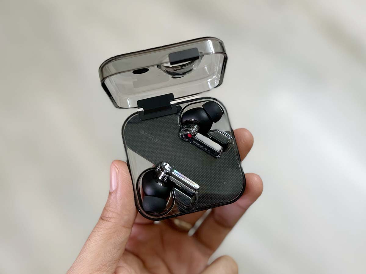 Nothing ear (sticks) review, price in India, performance