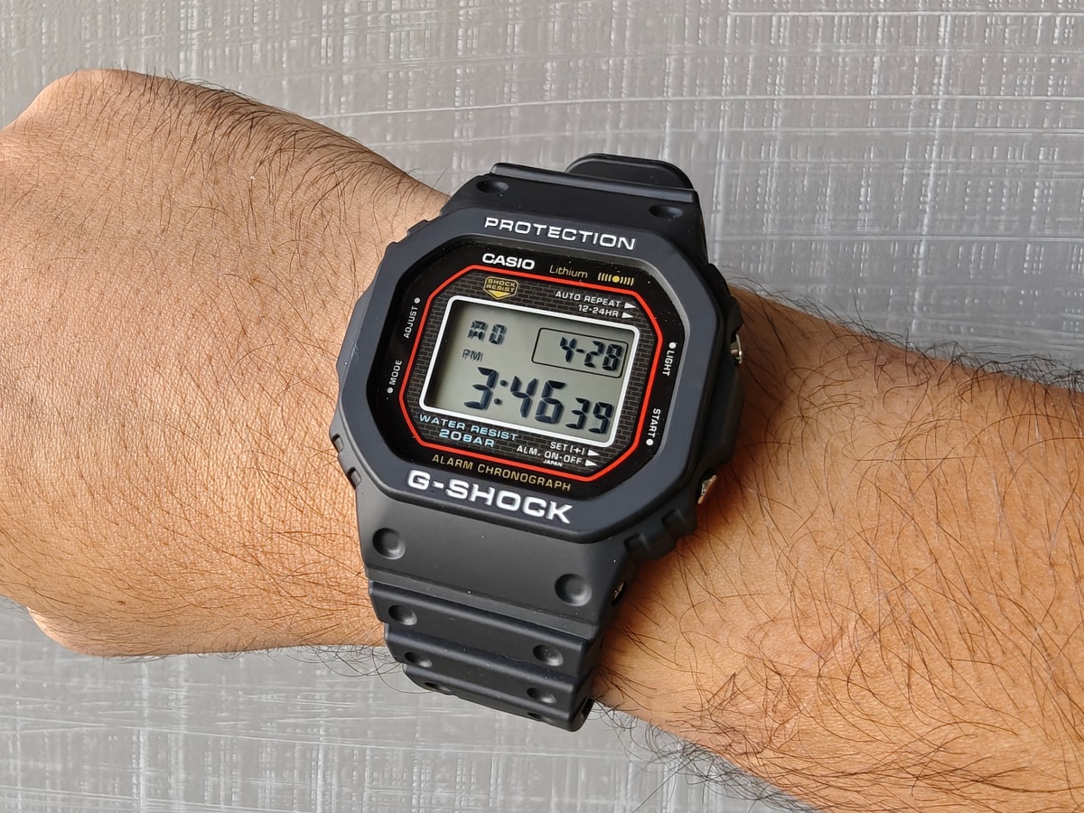 Casio G Shock DW 5000R