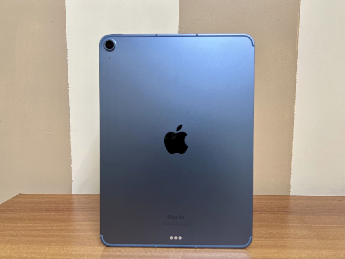 Apple iPad Air (2022) review | Stuff India: The best gadgets and cars ...