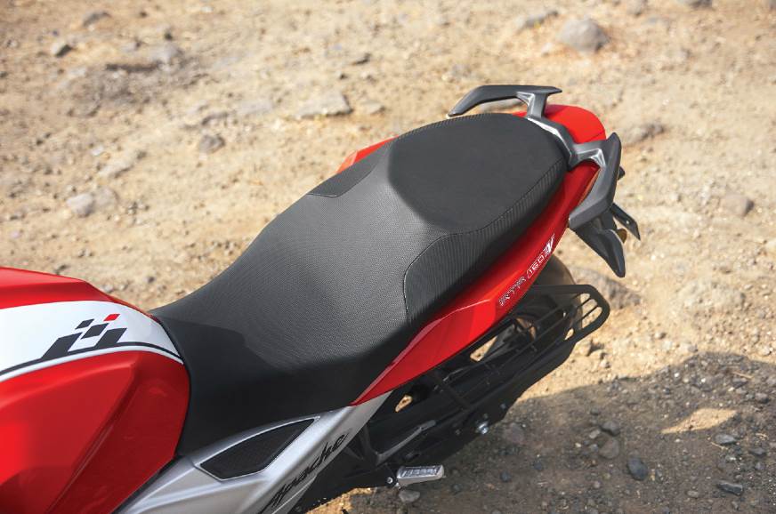 Hero Xtreme 160r Vs Bajaj Pulsar Ns160 Vs Tvs Apache Rtr 160 4v Comparison Autocar India