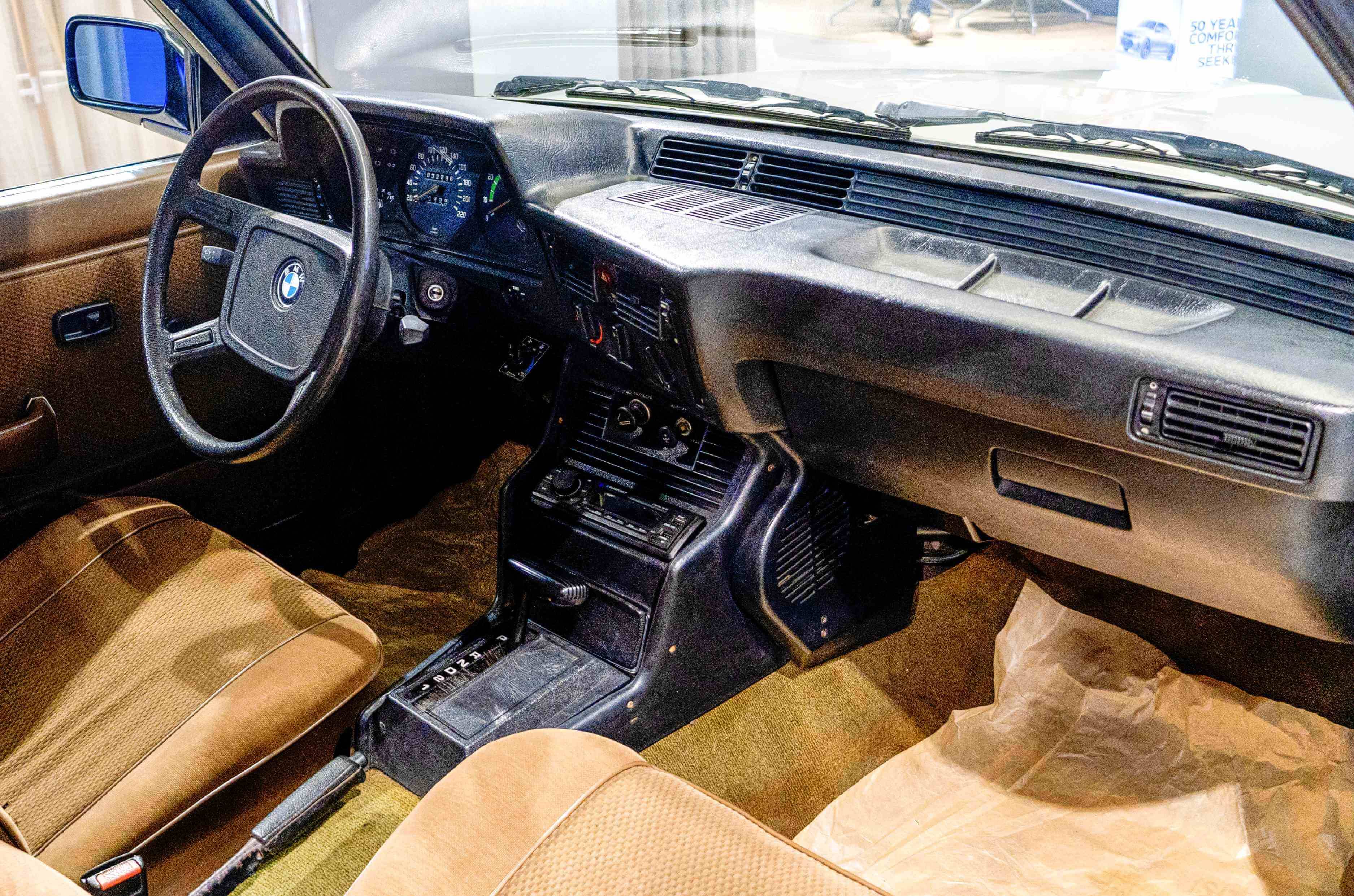 BMW 3 Series e21 interior