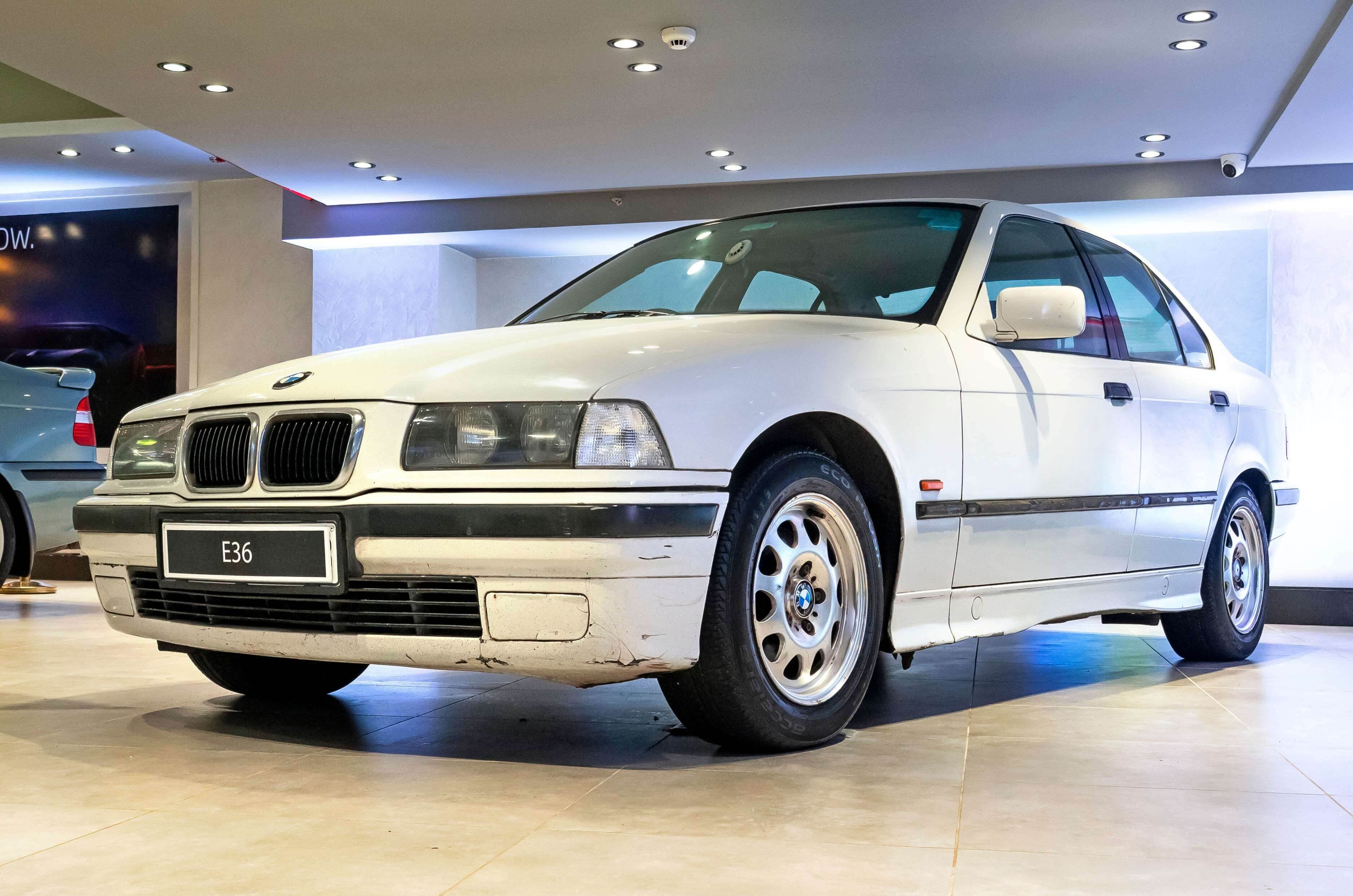 BMW 3 Series e36 exterior