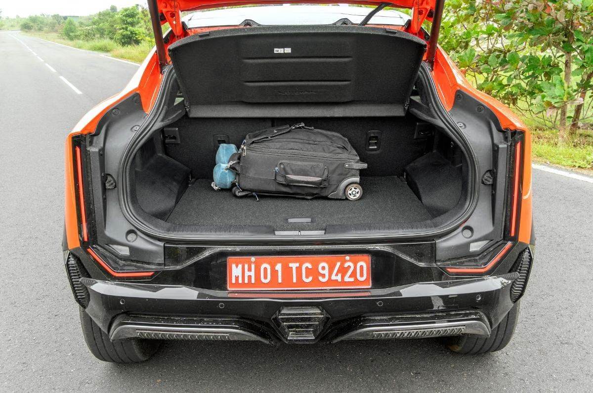 Mahindra BE 6 boot