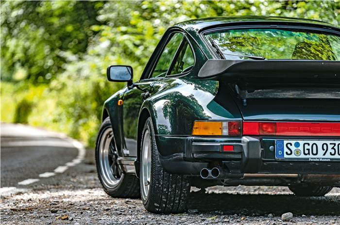 Porsche 911 930 series