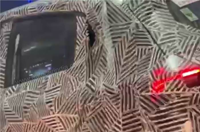 Tata Altroz facelift infotainment spied