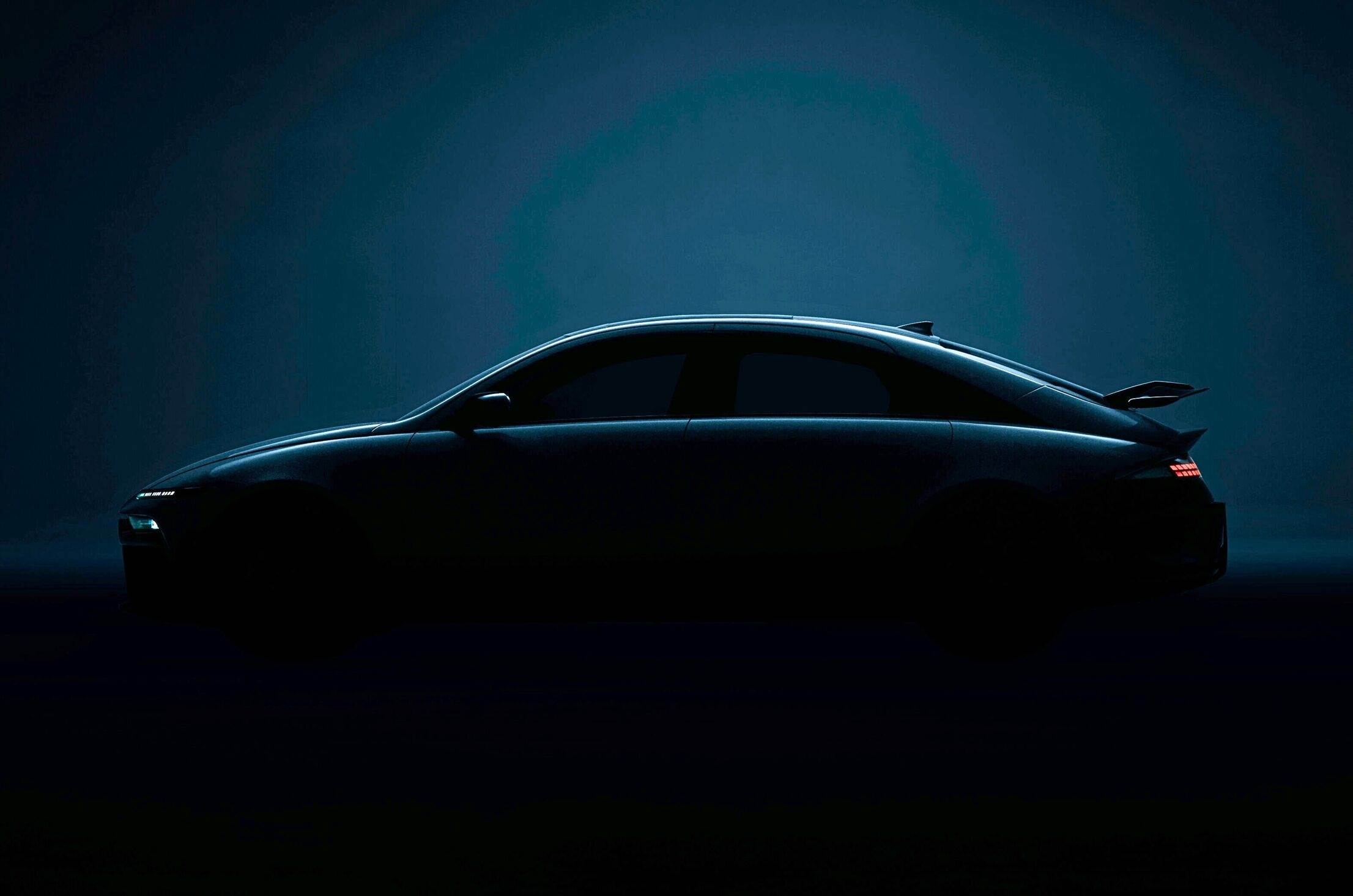 Hyundai Ioniq 6 N side profile exterior lights and rear spoiler wing