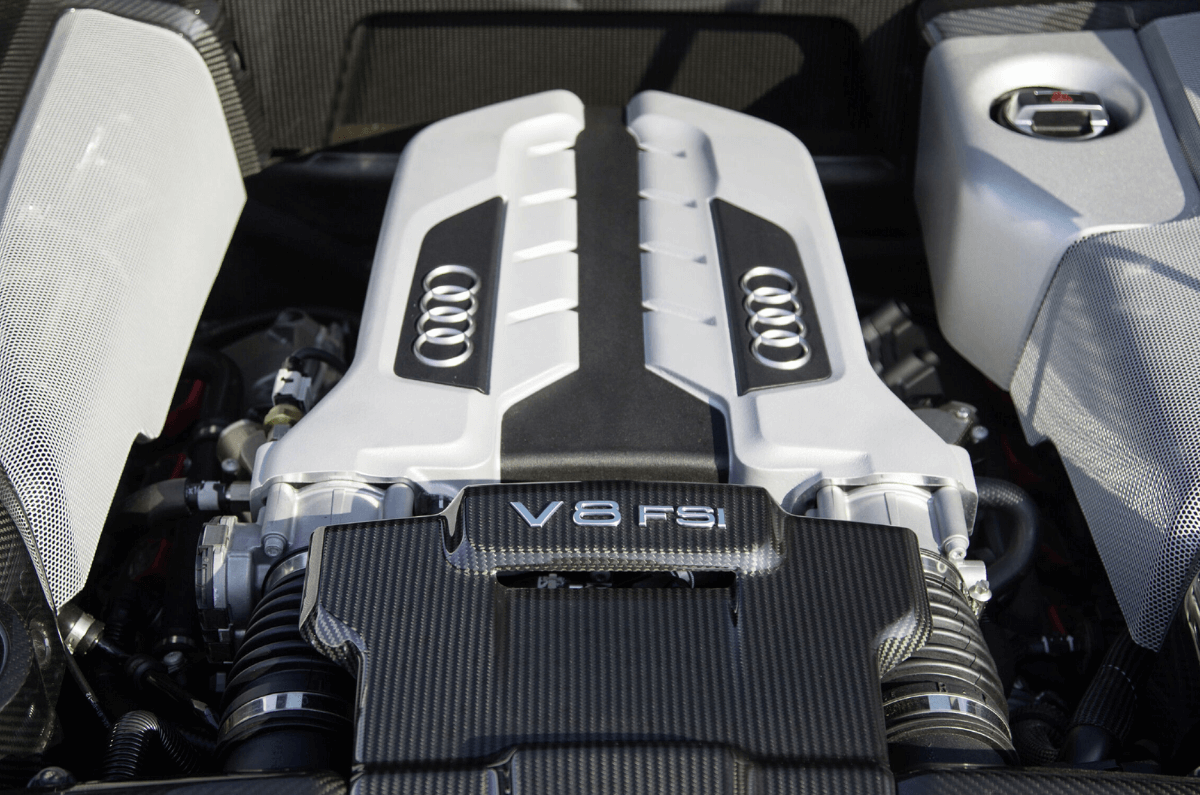 Audi R8 V8 engine