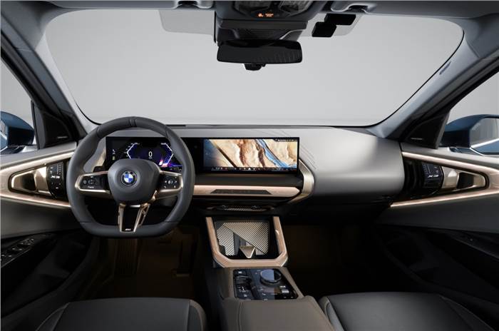 BMW X3 L interior