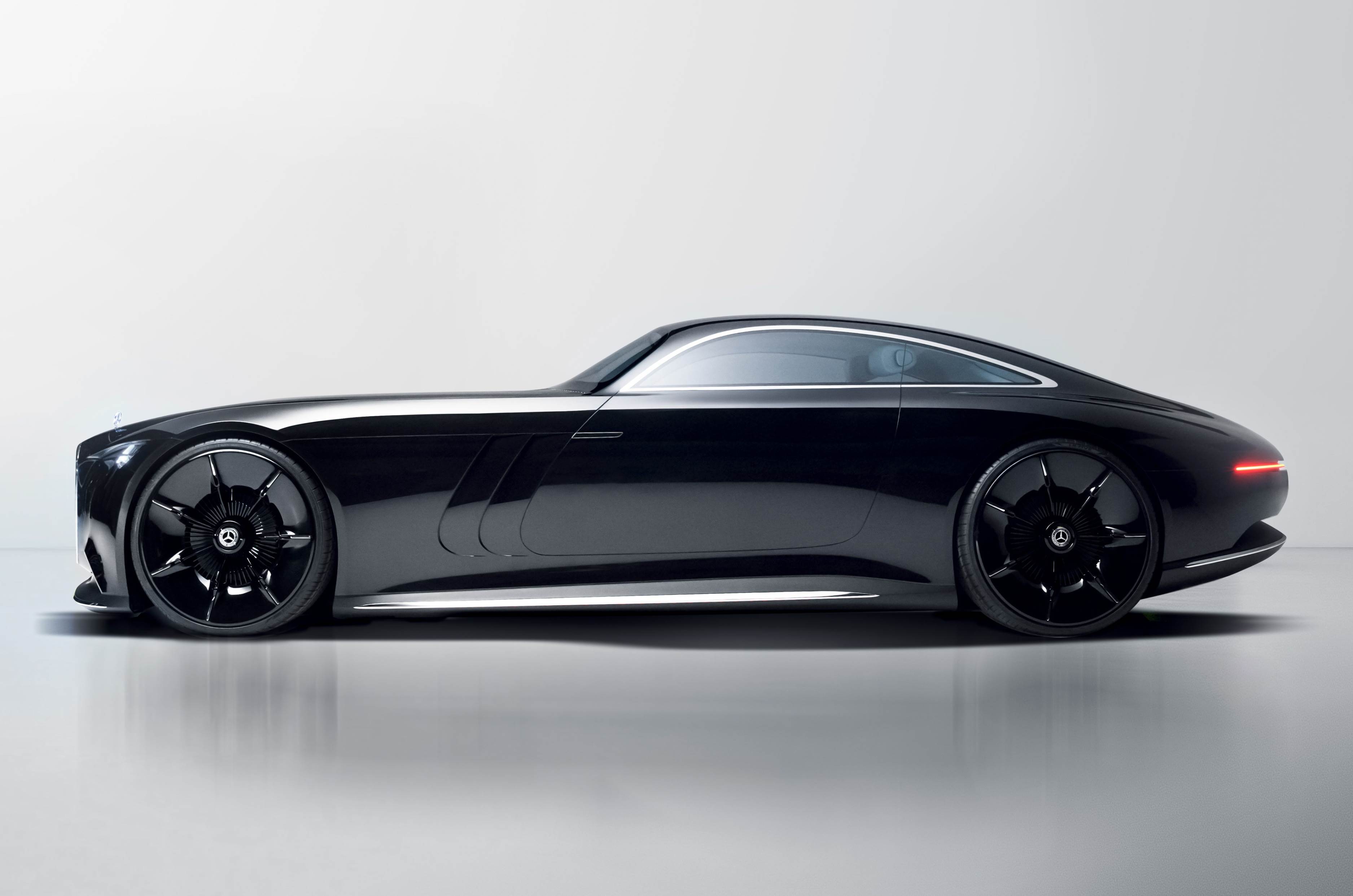 2025 Mercedes Vision Iconic concept side