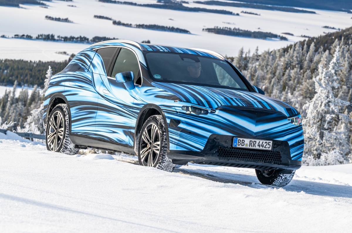 Mercedes GLC EV front winter testing