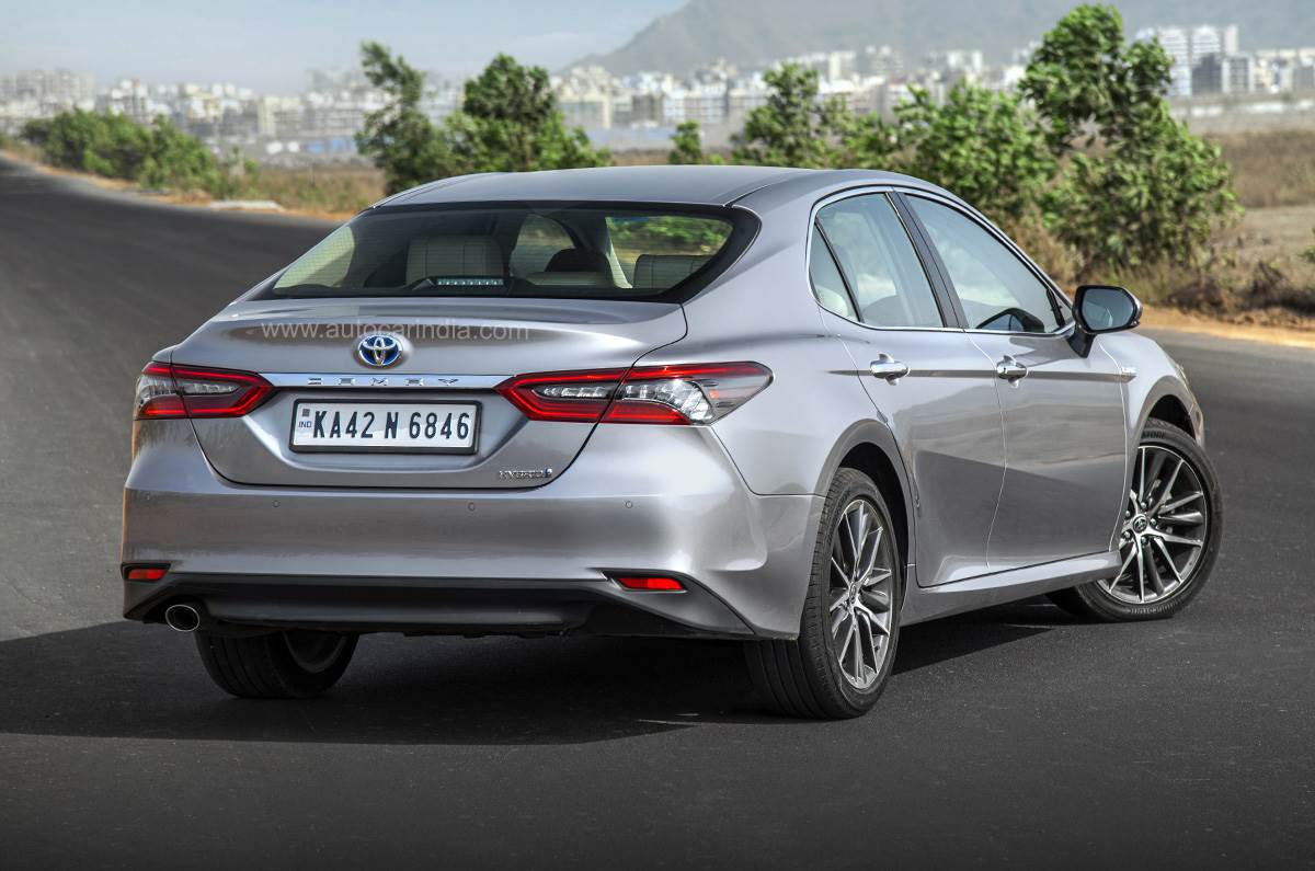 Toyota Camry Hybrid facelift: 5 things to know | Autocar India