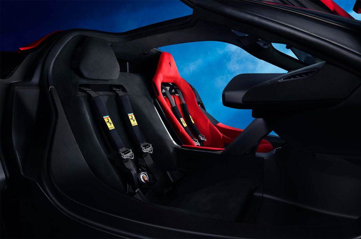 Ferrari F80 seats