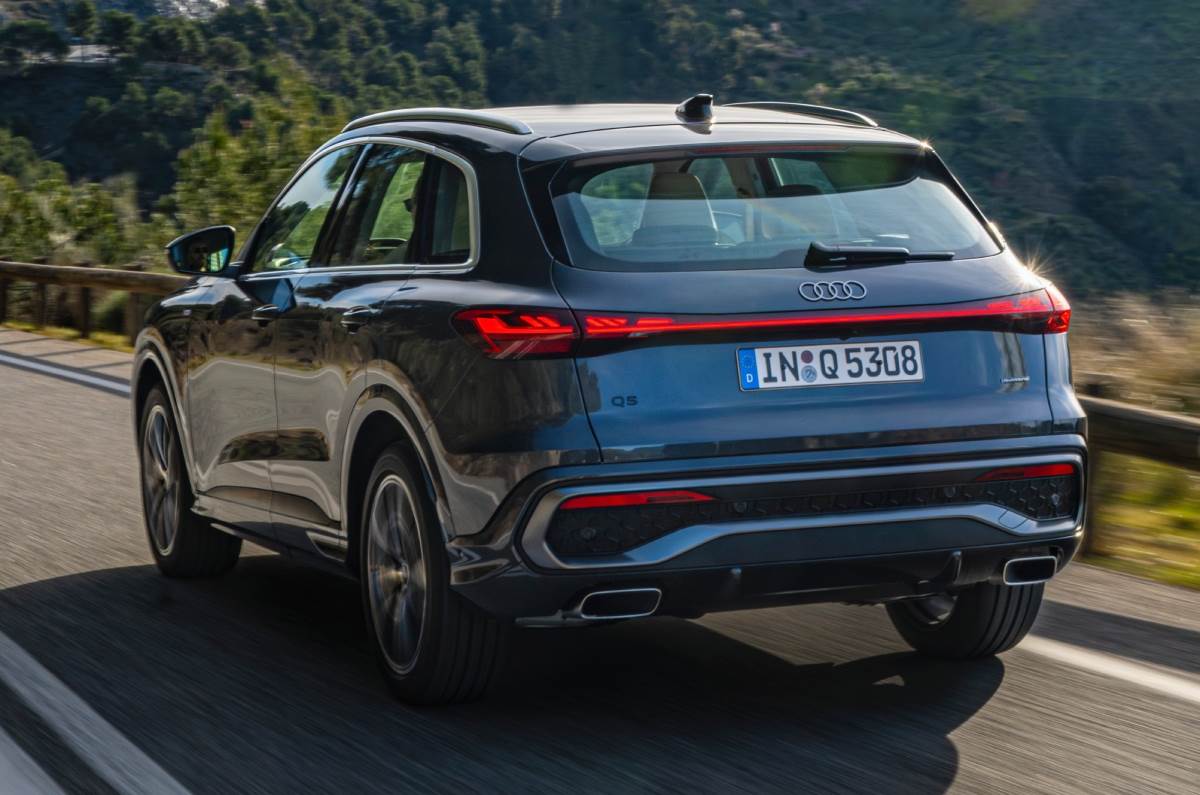 2026 Audi Q5 rear action