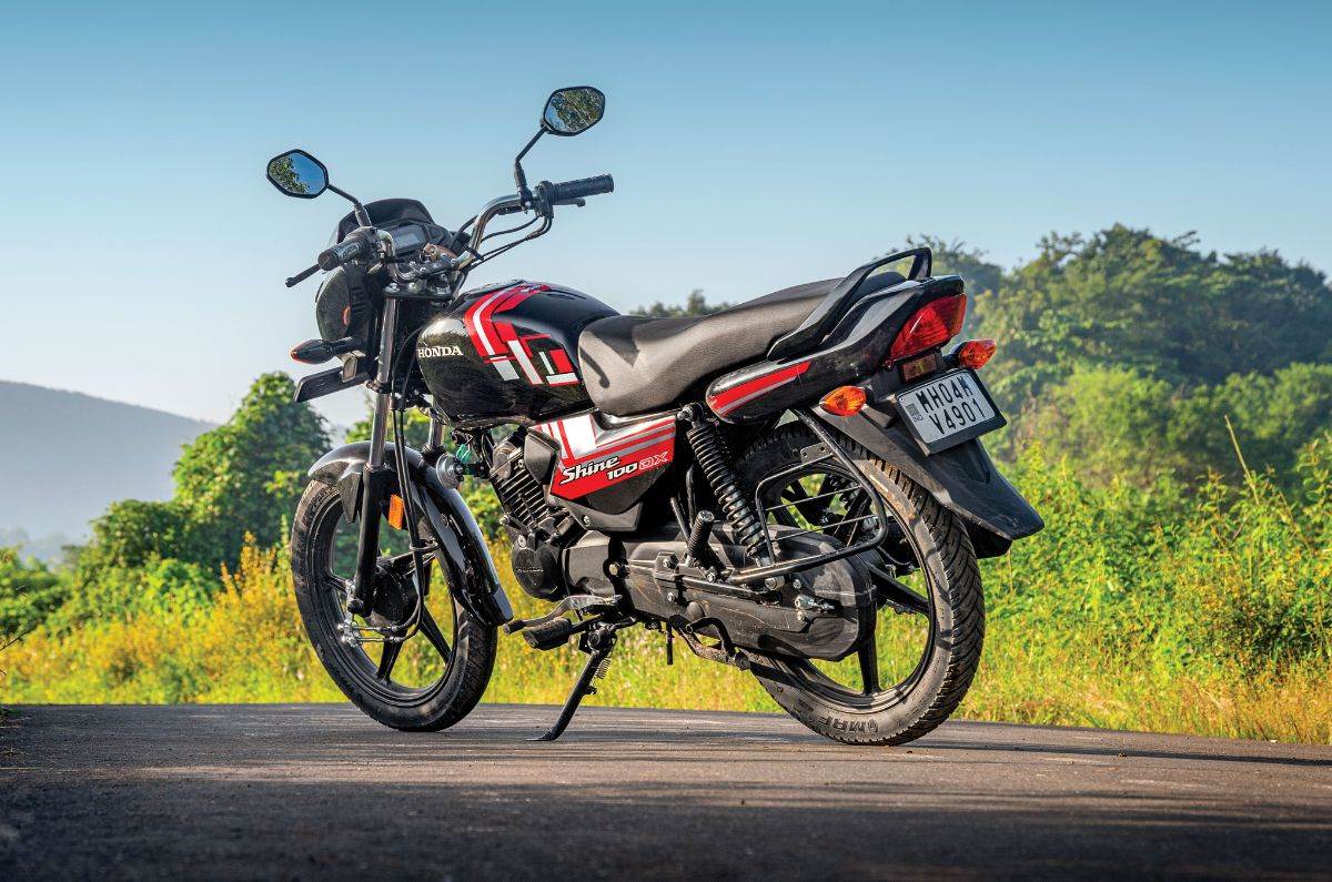 Honda Shine 100 DX rear left three quarter