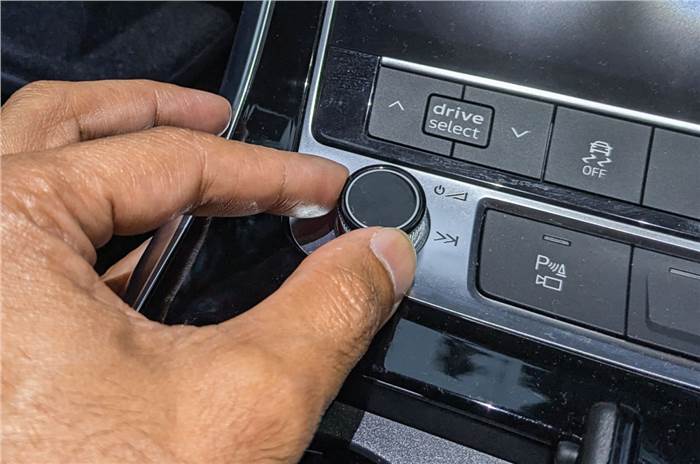 Audi Q8 car price and 2025 long term review with mileage performance features – Introduction