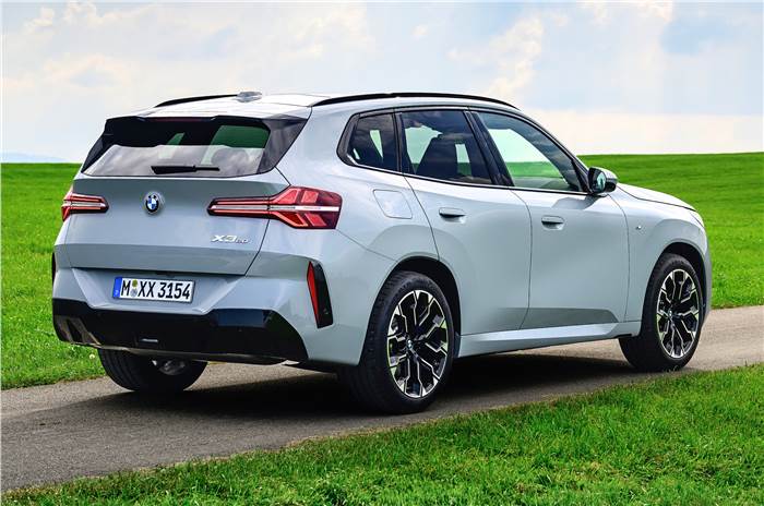 BMW X3 rear static