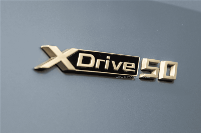 BMW iX xDrive50 badge