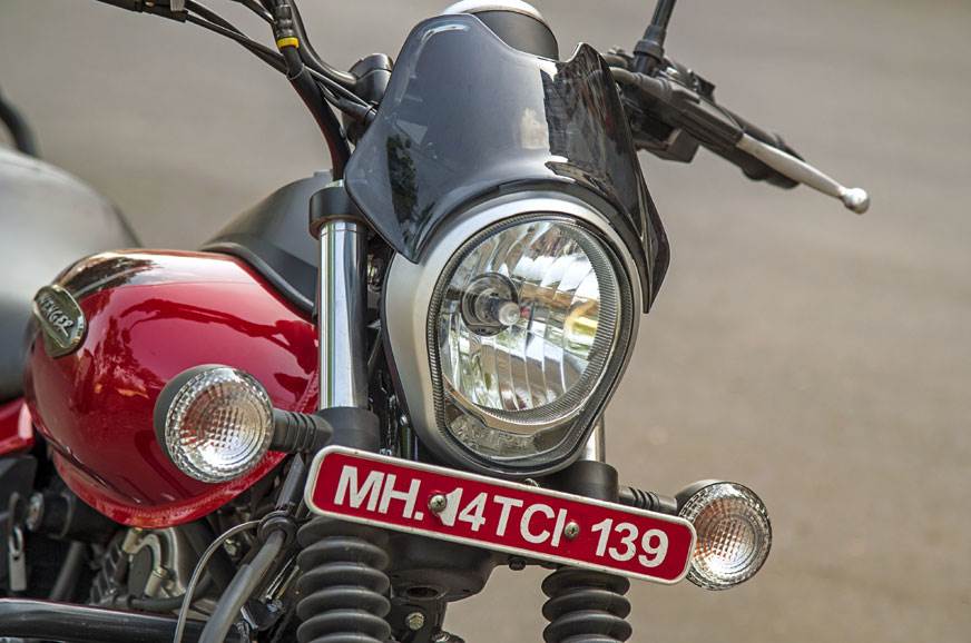 bajaj avenger back light cover
