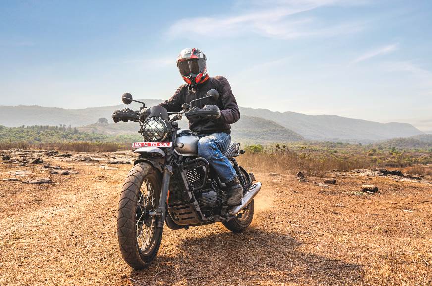 Yezdi Scrambler Vs Royal Enfield Scram Comparison Review - Introduction 