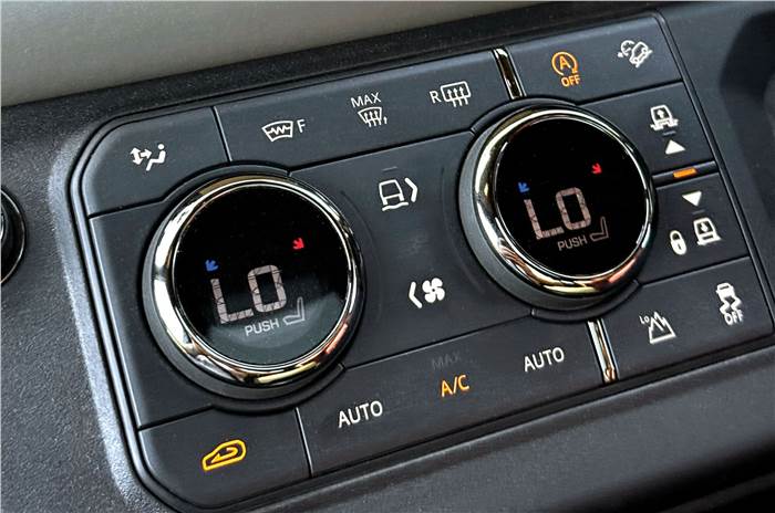 Defender Octa AC controls