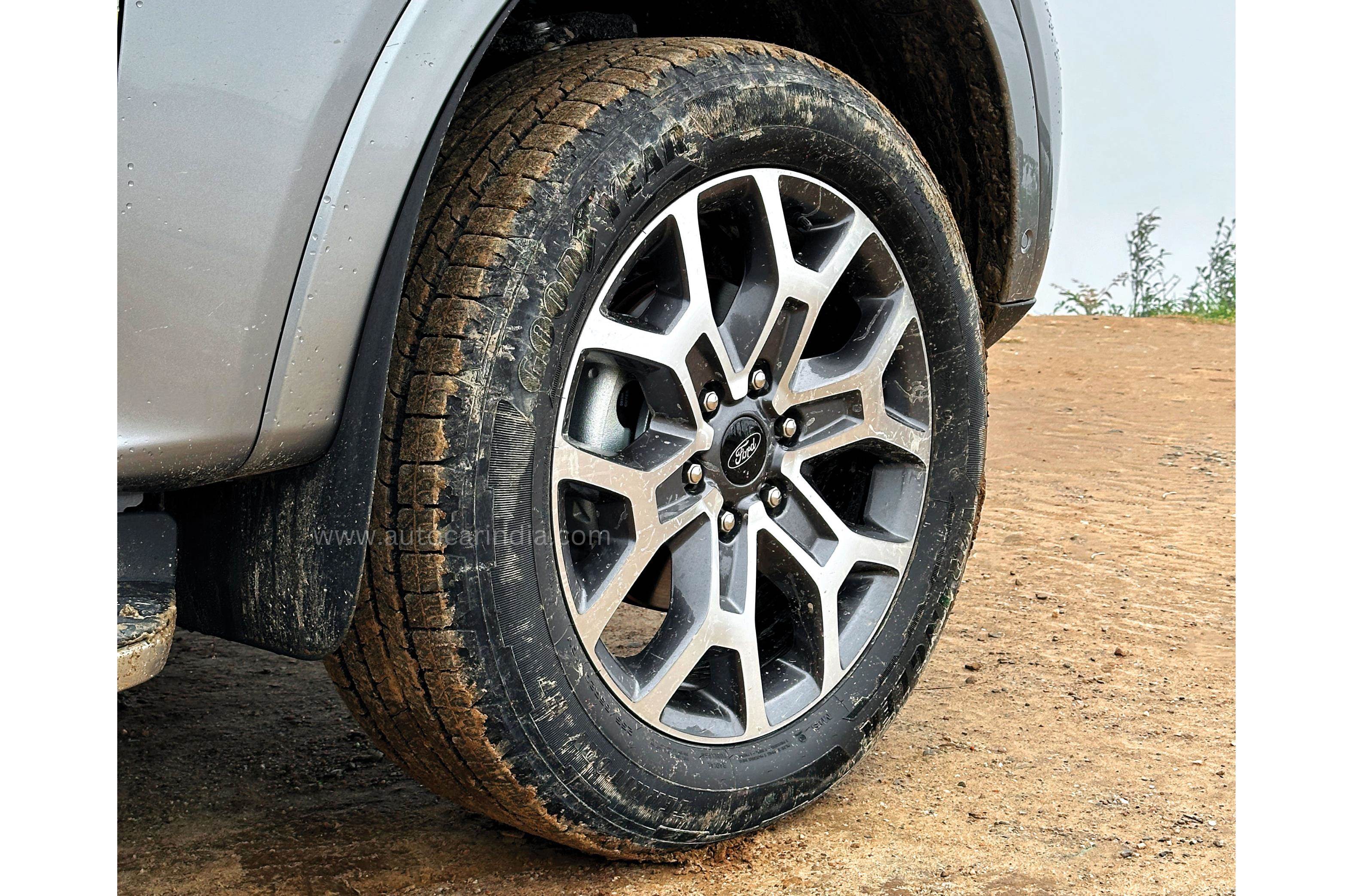 Ford Everest to Mount Everest drive, review