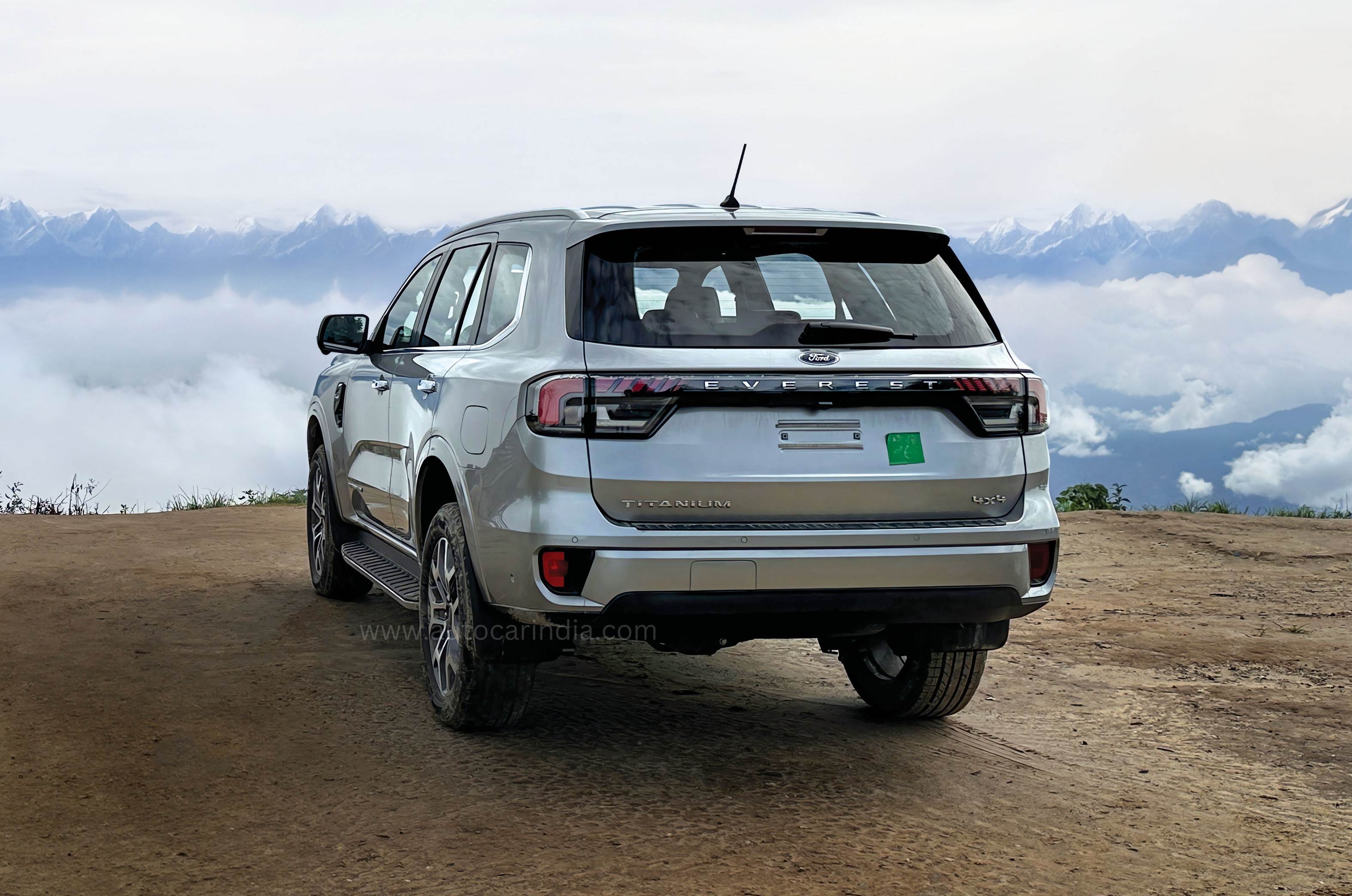 Ford Everest to Mount Everest drive, review rear static