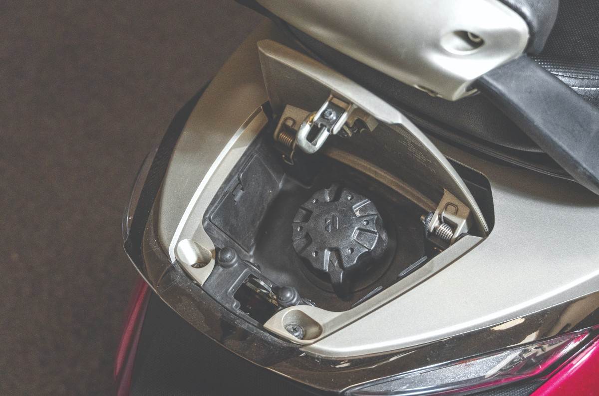 Hero Destini 125 fuel filler cap