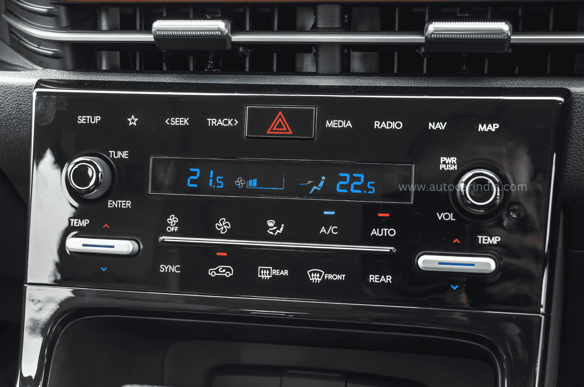 Hyundai Alcazar facelift automatic climate control