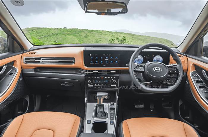 Hyundai Alcazar facelift interior