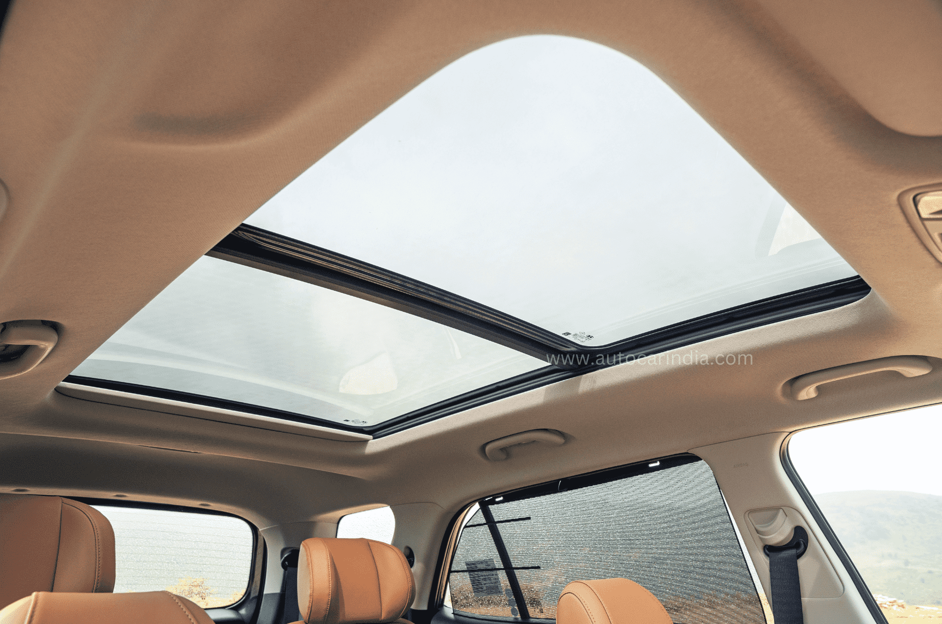 Hyundai Alcazar facelift sunroof