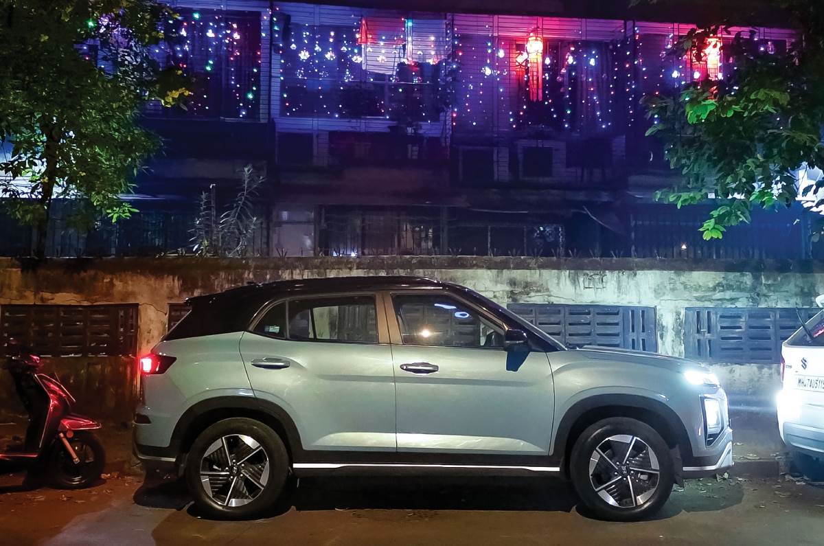 Hyundai Creta Electric side profile