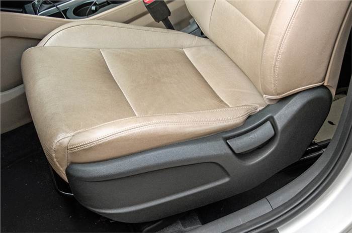 Hyundai Tucson long term review front passenger seat