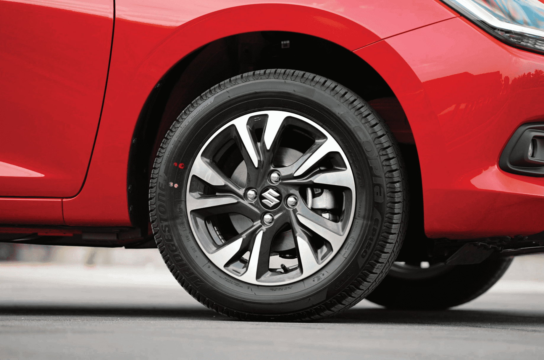 Maruti Swift alloy wheels