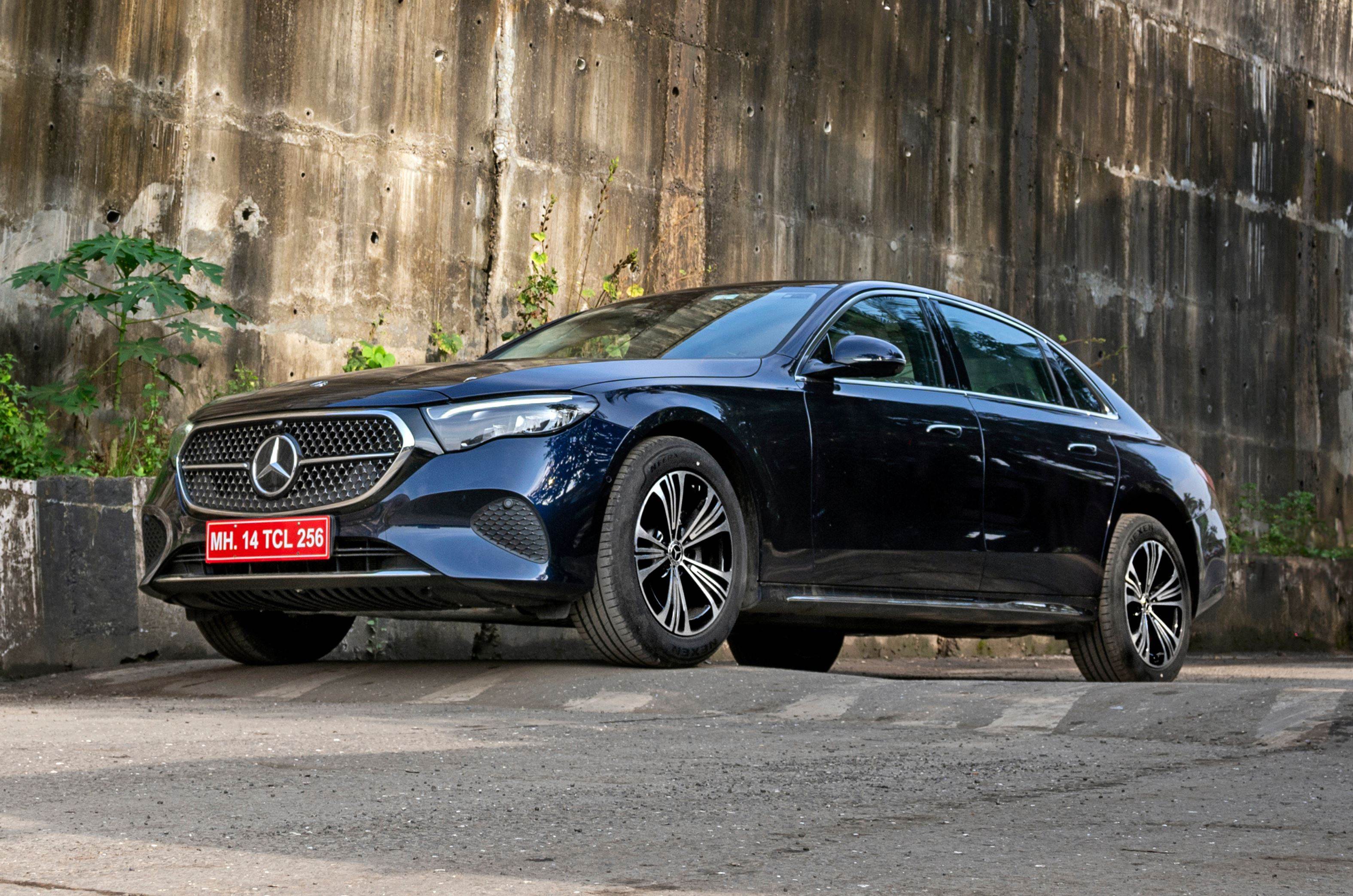 Mercedes E-Class front static