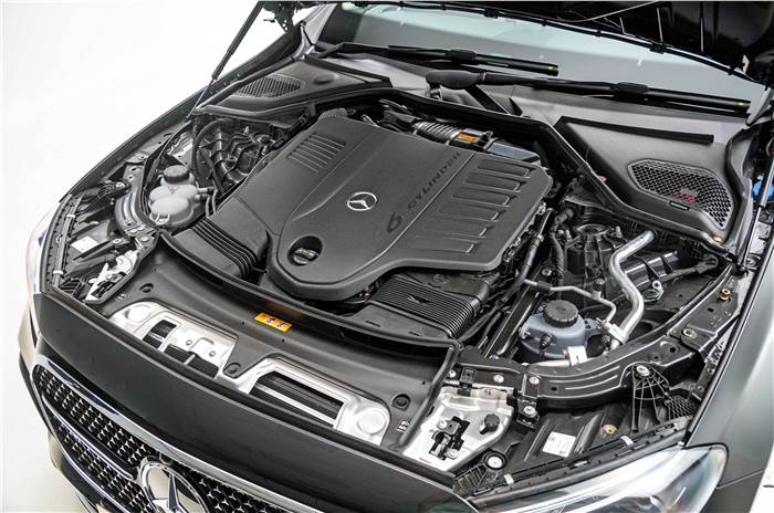 2025 Mercedes-Benz E-Class E 450 engine